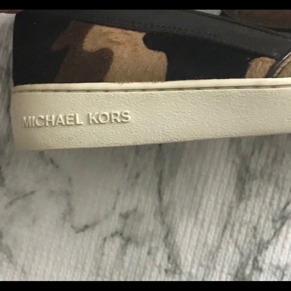 Michael Kors Keaton Slip-on Sneaker. Size 7 - Picture 6 of 12